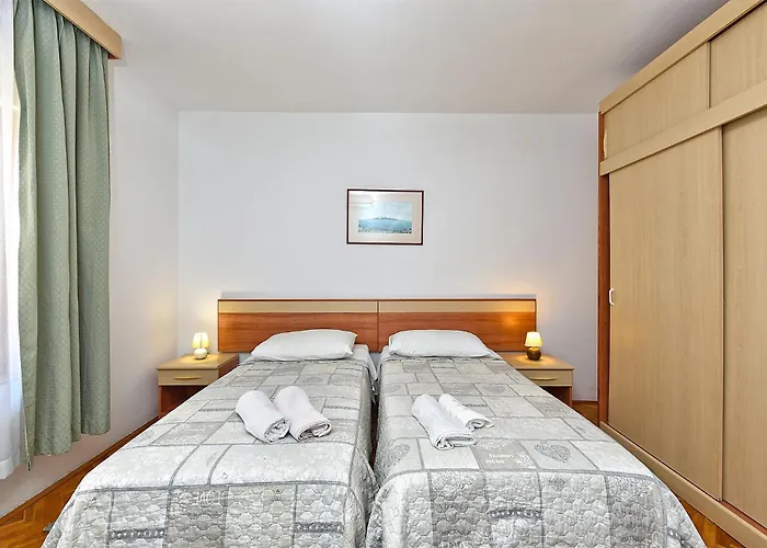 Marija 2394 * 普拉